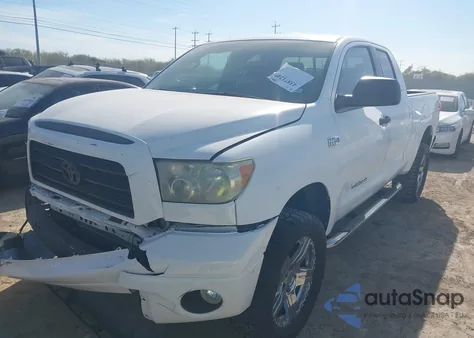 2007 Toyota Tundra Sr5 V8 z USA, uszkodzony, nr VIN 5TFRV54177X010762